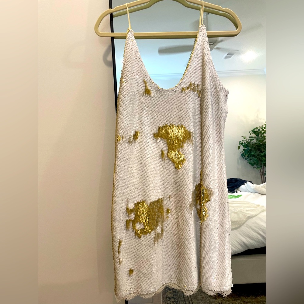 Free People Size Large white/gold sequin dress. Worn once.